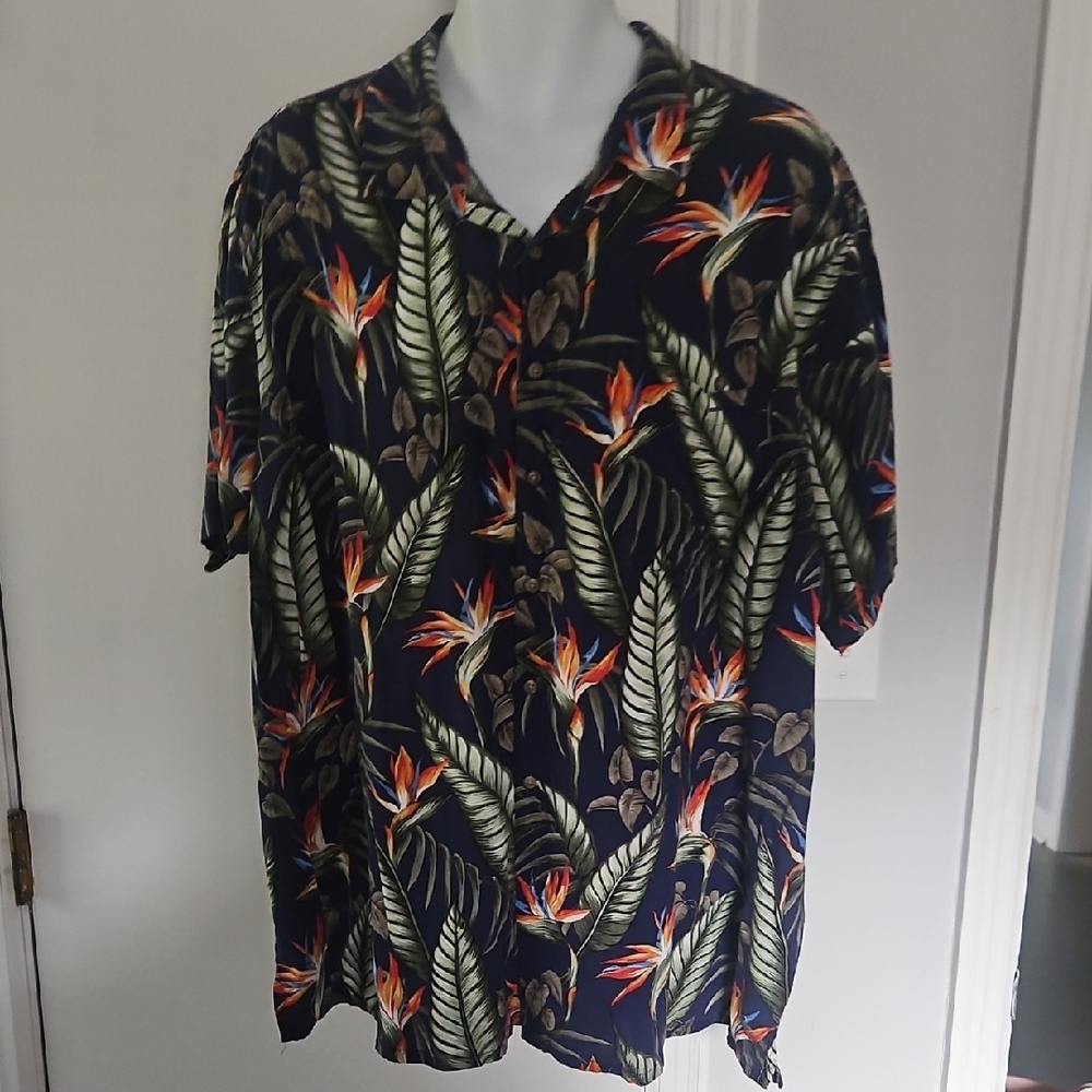 Floral Paradise Men's Casual Shirt